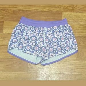 Women Lululemon purple floral print Running shorts